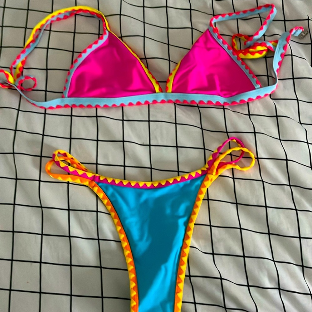 Bathing suit!